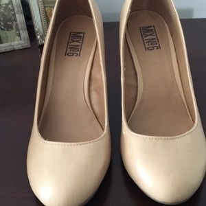 Mix No 6 nude wedges